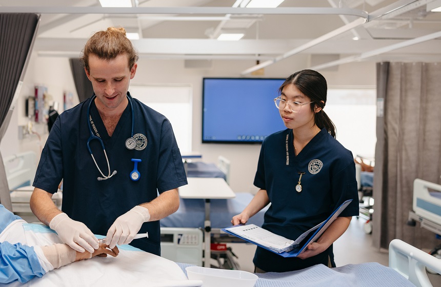 Students attending skills lab on Sydney Campus